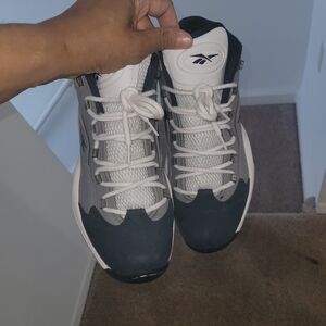 Allen Iverson Georgetown Reebok Men's Gray and Blue Athletic Shoes